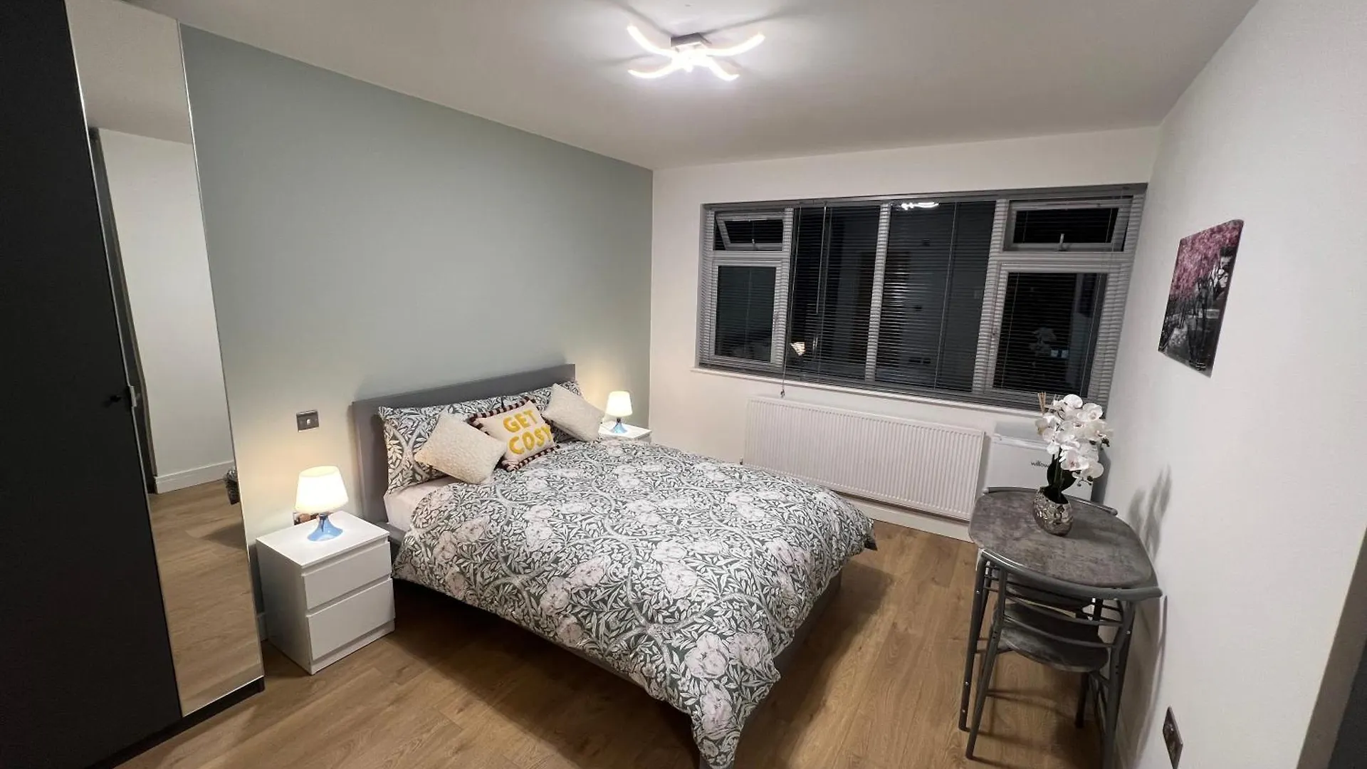 Pensionat Modern Suite Feltham Storbritannien